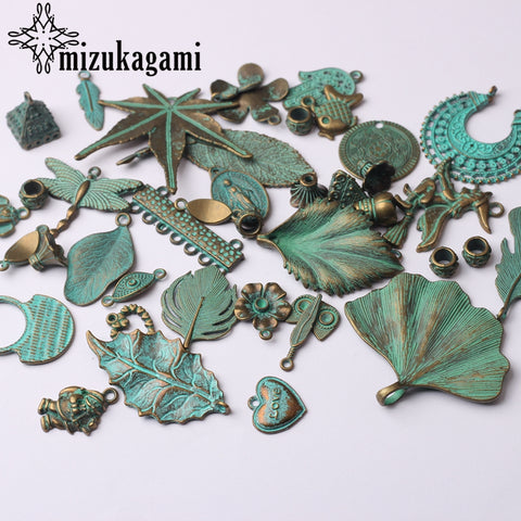 1Pack/lot Random Mixed Retro Verdigris Patina Plated Zinc Alloy Green Charms Pendants For DIY Jewelry Making Finding Accessories