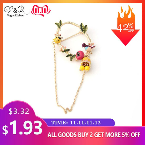 Cute Enamel Tree Leaf Ladybug Bird Nest Dangling Chain Brooch Pin For Women Cute Christmas Brooch 2019 New Jewelry Accessories
