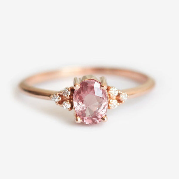 Dainty Pink Oval Crystal Ring for Women Simple Style Engagement Finger Love Ring Ladys Fashion Wedding Rings Jewelry Gifts Bague