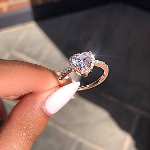 Fashion Heart Shaped Crystal Ring Wedding Ring Female Engagement Ring Charm Jewelry 2019 Ring Party Gift