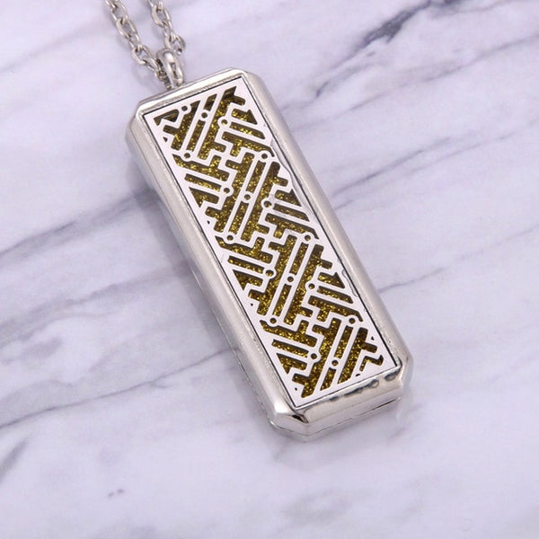 Square Stainless Steel Magnetic Aromatherapy Diffuser Necklace Jewelry Perfume Locket Pendant Essential Oil Locket Necklace
