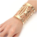 Vintage Metal Wide Cuff Bracelets & Bangles for Women Fashion God Color Hollow Out Flower Bangle Punk Female Jewelry Party
